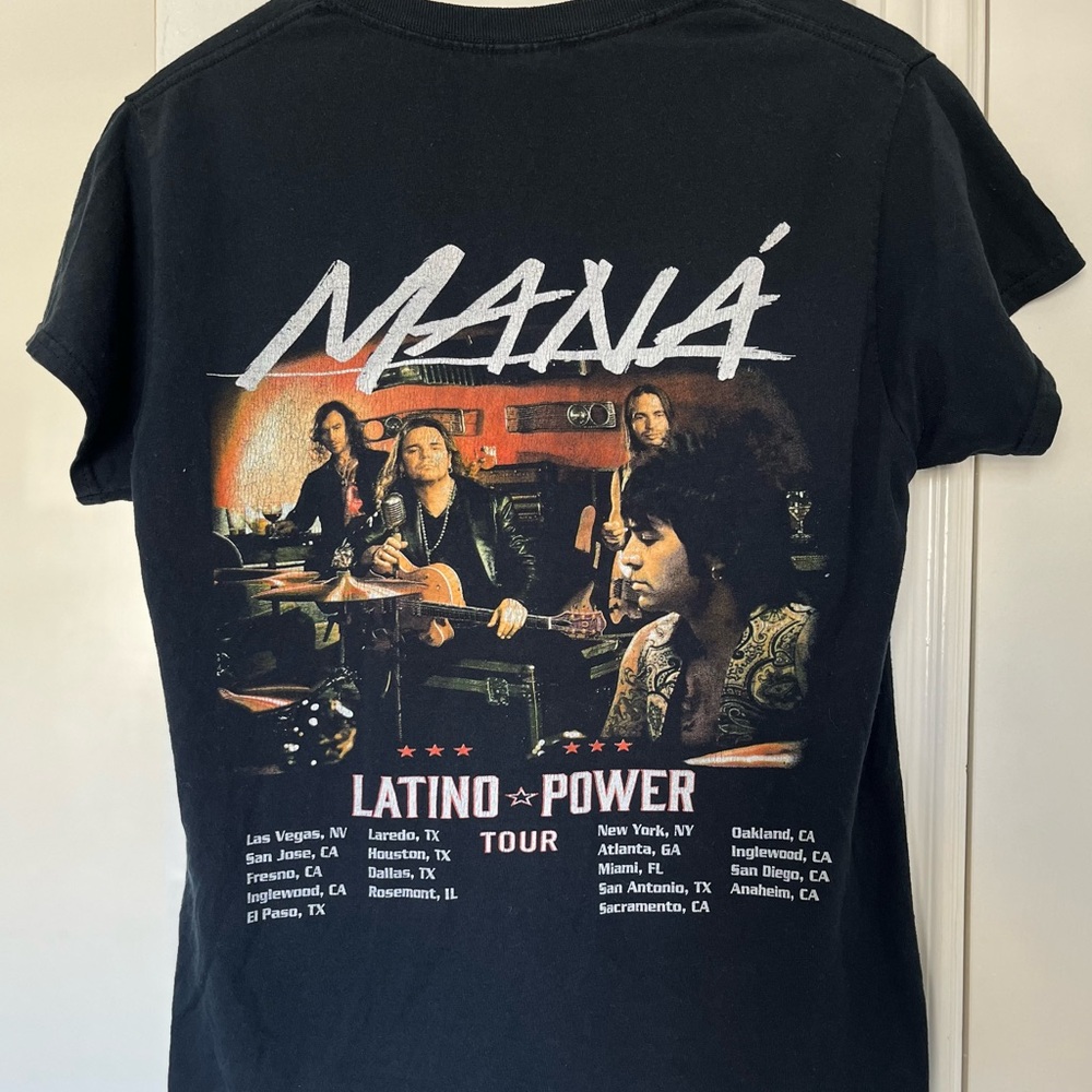 Vintage Mexican band tour t shirt maná